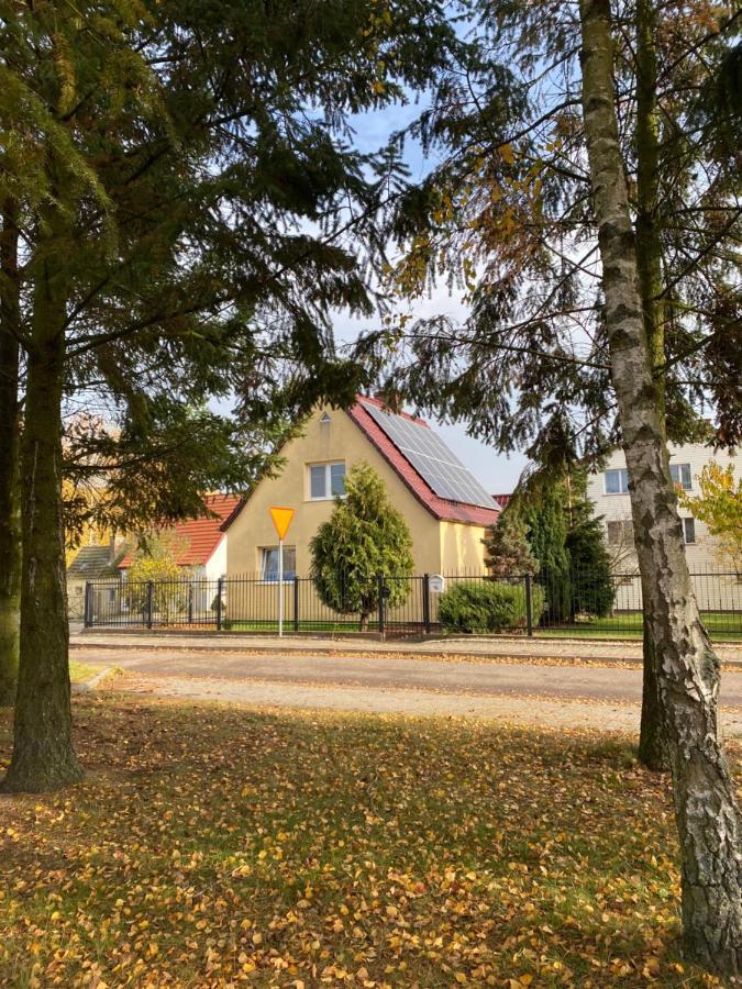 Dom Na Zachodzie Villa Szczecinek Buitenkant foto